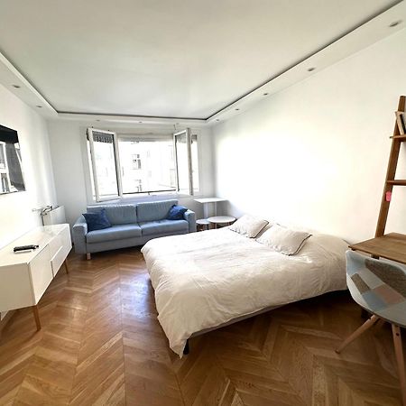 Le Chalgrin Apartment Paris Bagian luar foto